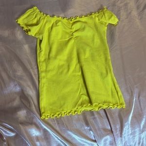 SMALL YELLOW OFF SHOULDER CROP TOP